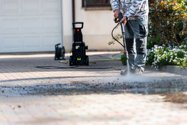 Best Commercial Pressure Washing  in Green Oaks, IL