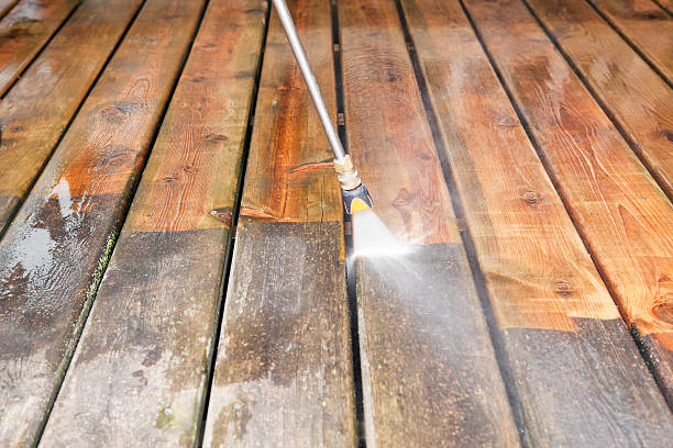 Roof Power Washing Services in Green Oaks, IL